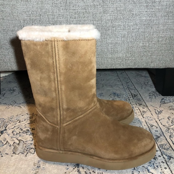 UGG Classic Short Blvd Faux Fur Lined Boot - Picture 5 of 11